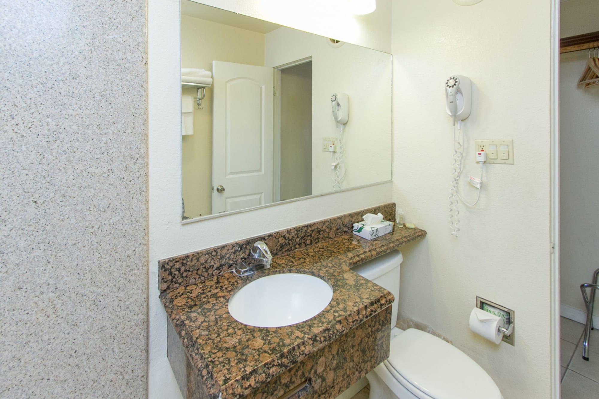 Surestay By Best Western Fresno Central Zewnętrze zdjęcie