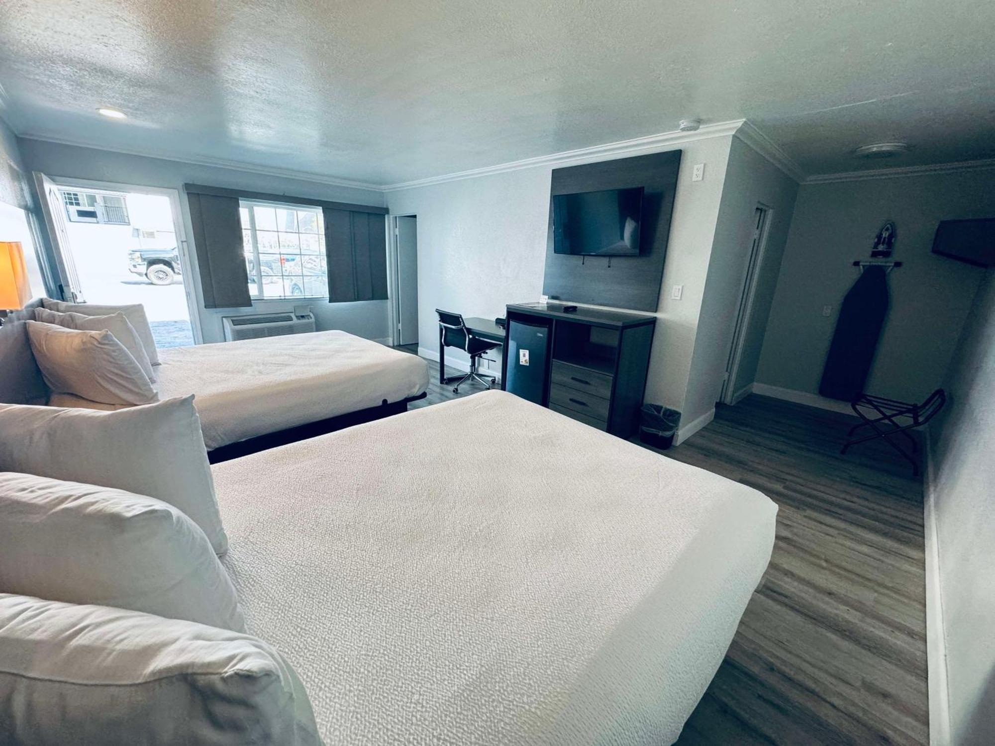 Surestay By Best Western Fresno Central Zewnętrze zdjęcie