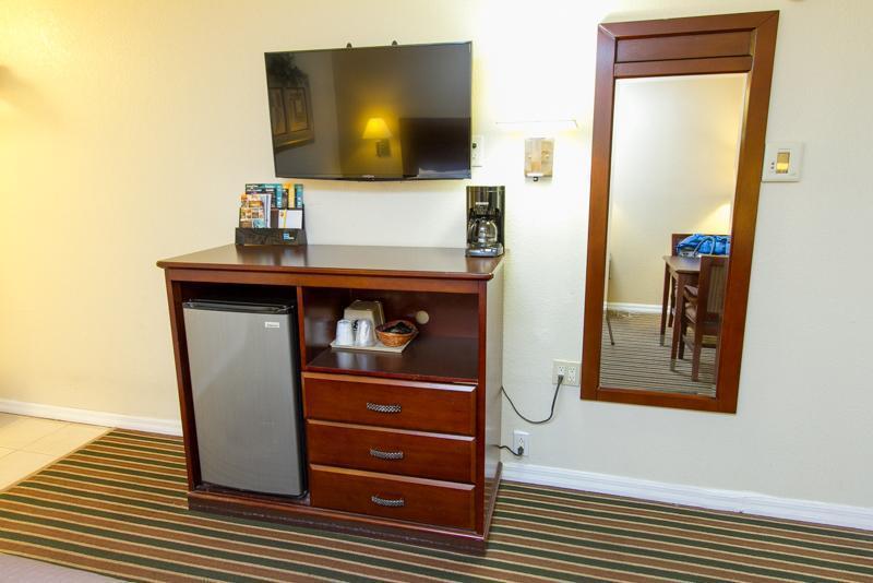 Surestay By Best Western Fresno Central Zewnętrze zdjęcie